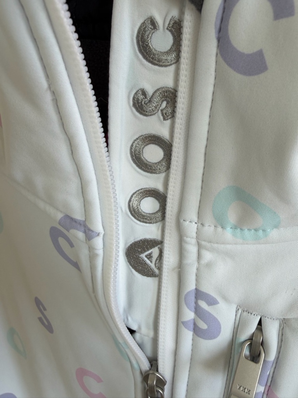 OOSC l Women's White Luxury Print Chic Ski Suit | L - Picture 5 of 17